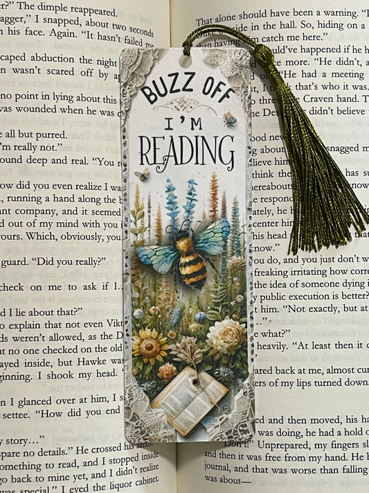 Bookmark (Buzz off I'm Reading)